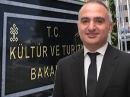 Atlasjet ve voyage turizm de ersoy kardeşlere aittir. Turizmci Mehmet Ersoy Kultur Ve Turizm Bakani Oldu