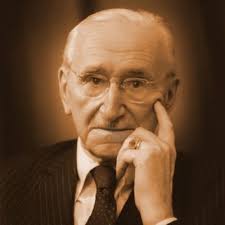 TRad #TANSTAAFL #Pius XIII subito! (@TRad_Krk)