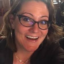 Sarah Seale's Instagram, Twitter & Facebook