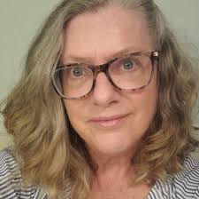 My name is Goldie Taylor. my maiden name is stepp. My nickname is sissy. I  have two sisters Betty and Georgie. I was born in pikeville, KY. My father  was Roger stepp