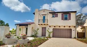 New Crest Court Carlsbad Showcases 3 Distinct Floorplans Beach House Bedroom Vintage Living Room Carlsbad