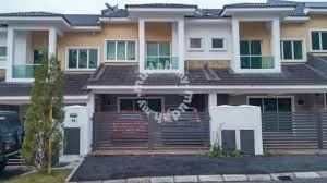 Cameron highlands hotels are mostly situated in tanah rata but there are a few in brinchang and kampung raja too! Cameron Highland Golden Hill Homestay Tanah Rata Accommodation Homestays For Rent In Cameron Highlands Pahang Mudah My