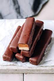 Healthier Chocolate Candy Bars Vegan Gf Full Of Plants Recipe Healthy Chocolate Vegan Candies Chocolate Candy Bar
