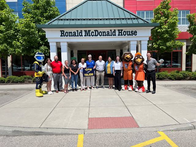 BGSU and UT team up to support Ronald McDonald House Charities of Northwest  Ohio - Ronald McDonald House Charities of Northwest Ohio