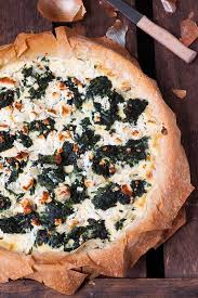 Spinat Feta Quiche Ohne Boden Kochkarussell Com Rezept Spinat Feta Quiche Rezepte Lebensmittel Essen