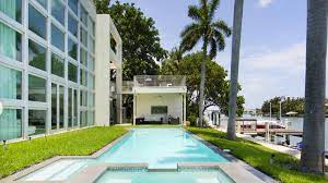 (born september 27, 1982), better known by his stage name lil wayne, is an american rapper, singer, songwriter, record executive, entrepreneur, and actor. Lil Wayne S Miami Beach House Is For Sale And It Comes With A Private Architectural Digest