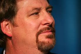 Pastor Rick Warren's Son Commits Suicide