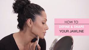 How To Contour And Hide A Double Chin Contour Makeup Chiseled Jawline Double Chin