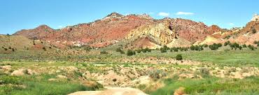 About lake havasu state park the scenic shoreline of lake havasu state park is an ideal place to enjoy beautiful beaches, nature trails, boat ramps, and convenient campsites. Buckskin Mountain State Park Outdoorsy