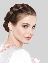 Oktoberfest is an exciting time of year to celebrate german culture. Oktoberfest Hairstyles Great Ideas To Imitate Heystyles
