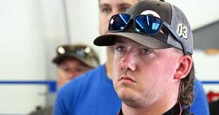 Driver looks for win as tight CARS Tour championship chase moves to South  Boston