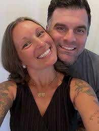 Technology is NOT my thing 😆 💻 💻💻💻💻💻💻💻💻💻 However, with Mama Bird  and my studio practice, using technology is inevitable and necessary—- I am  working through a few things behind the scenes: