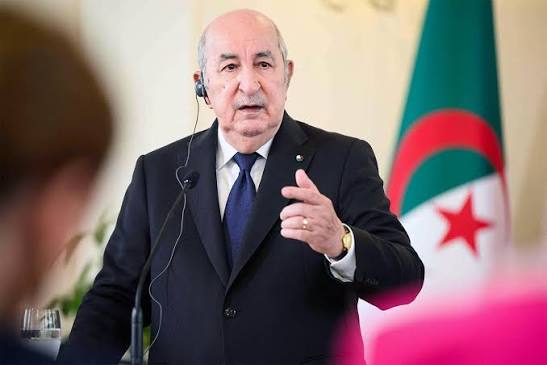Algeria's president removes PM | MEO