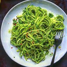 Chloe Coscarelli On Instagram 5 Ingredient Kale Pesto Pasta Thanks Dominomag For The Vegan Feature Kale Pesto Pasta Kale Pesto Pesto Pasta Recipes
