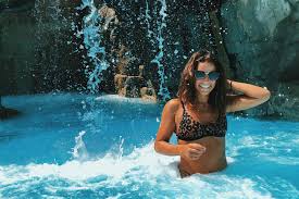 See more of sarah lombardi on facebook. Sarah Lombardi Sie Zeigt Sich Schlanker Denn Je Auf Instagram Gala De