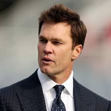 Who are the announcers and referees for Packers vs. Eagles in Wild Card  Round?