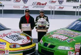 Only a select few have what it takes to be a nascar driver, let alone go on to become a winning legend. Top Nascar Drivers Wheel