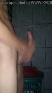 Novinho hétero batendo punheta - ThisVid.com