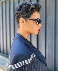 Kinshasa Buzz Monde lisas uue foto.