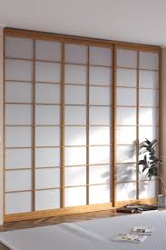 Ob Fur Kleine Raume Oder Grosse Altbauwohnungen Mit Uns Erhalten Sie Einen Millimetergenau Passenden Sch Raumtrenner Japanische Raumteiler Schiebeturen Schrank