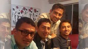 Two sets of Colombian identical twins try to cope with a colossal hospital  mix up