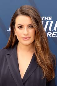 Emma Roberts Fueled The Conspiracy Theory That Lea Michele Can't Read