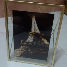 Makes a great gift for weddings, engagements, bridal showers and anniversaries! Umbra Prisma Photo Display Photo Frame Furniture Home Living Home Decor Frames Pictures On Carousell