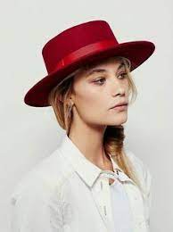 Bolero In Red Chapeus Femininos Vestidos Chiques Curtos Mulheres De Chapeu