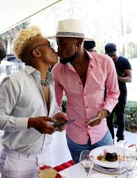 Somizi opens up about his diagnosis with depression media personality somizi mhlongo motaung has finally spoken about his illness in a video on his instagram page. Somizi And Mohale S Marriage On The Rocks As The Latter Vacates Their Home Sunday World