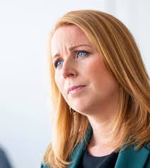 In 2011 she was elected party leader for the swedish centerparty. Annie Loof Fruktansvart Terrordad I Wien Det Ar Ett Av Facebook