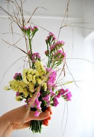 Maybe you would like to learn more about one of these? Rethinking Statice A 1980s Dried Flower Goes Minimalist Gardenista