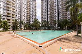 It is located on jalan sultan azlan shah, formerly jalan ipoh, at the intersection with jalan tun razak. P D World Marina Resort Review What To Really Expect If You Stay
