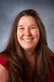 Elizabeth Dimmitt's Instagram, Twitter & Facebook