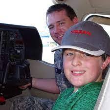 Scott Padron's Instagram, Twitter & Facebook