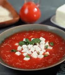 Soupe De Tomates A La Mozzarella Recette Recette Soupe Soupe Tomate Recette