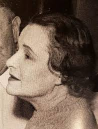 Patsy Thorpe's Instagram, Twitter & Facebook