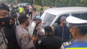 Apakah sobat sedang mencari pekerjaan di area tasikmalaya minggu. Iseng Hajar Warga 7 Anggota Geng Motor Tasikmalaya Terancam 9 Tahun Bui Suara Jabar