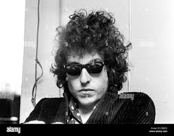 Bob dylan 1966 hi-res stock photography and images