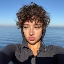 Marissa Tobar's Instagram, Twitter & Facebook