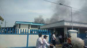 Tepatnya di pabrik atau area produksi yang berada di bagian belakang. Pt Siantar Top Waru Terbakar Dua Unit Pmk Diterjunkan Suara Surabaya