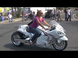 Black Bike Week Myrtle Beach 2020 Dates Bike Week 2013 Ladies On Crotch Rockets Yowza Bike Week Women Riding Motorcycles Myrtle Beach Bike Week