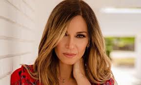 Ձիու տարի՝ 1918, 1930, 1942, 1954, 1966, 1978, 1990, 2002, 2014, 2026։ սիրում են իրենց մասնագիտությունը, որին նվիրում են իրենց ժամանակի մեծ մասը։ սիրային հարաբերություններում չափազանց զգացմունքային են։ Ellh Kokkinoy Archives Fay S Book