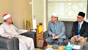 469,798 likes · 11,244 talking about this. Kunjungan Ke Pejabat Mufti Wilayah Persekutuan Yayasan Dakwah Islamiah Malaysia
