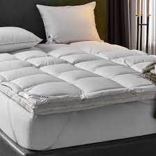 Feather mattress toppers are used to provide a top comfort layer to modern mattresses. Byourbed Hgoose Down Top Hungarian Featherbed 2 Mattress Topper Wayfair