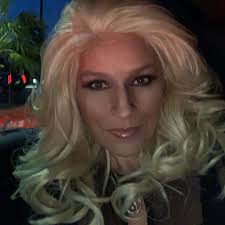 Reality TV Star Beth Chapman Angry At Stepdaughter Snubbing Her On Mother's  Day