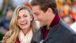 Where Is 'Christmas In Love' Set? The Hallmark Movie Features The Ultimate  Small-Town Christmas