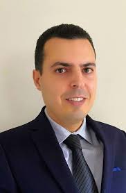 Dr. Mohammad Hammoudeh receives Abdul Hameed Shoman Foundation Arab  Researchers Award 2023