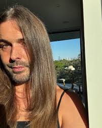 There's a hope that's waiting for you in the dark You should know you're  beautiful just the way you are And you don't have to change a thing, the  world could change