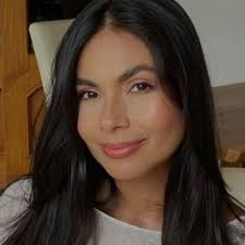 Amanda Duran (@amandaduran_)