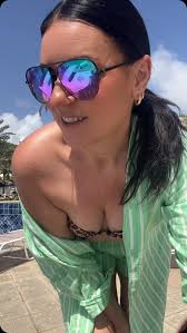 Day 2 Caribbean hair be like … can I check my bag with my @redkenpro spray  wax… , Embracing this Caribbean texture I have 🩵🌊🫧, #redken  #redkenproducts #redkenartist #summerbeachhair #beachhairstyle ...